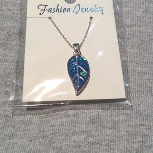 leaf necklace blue pendant silver chain women’s gift box fall